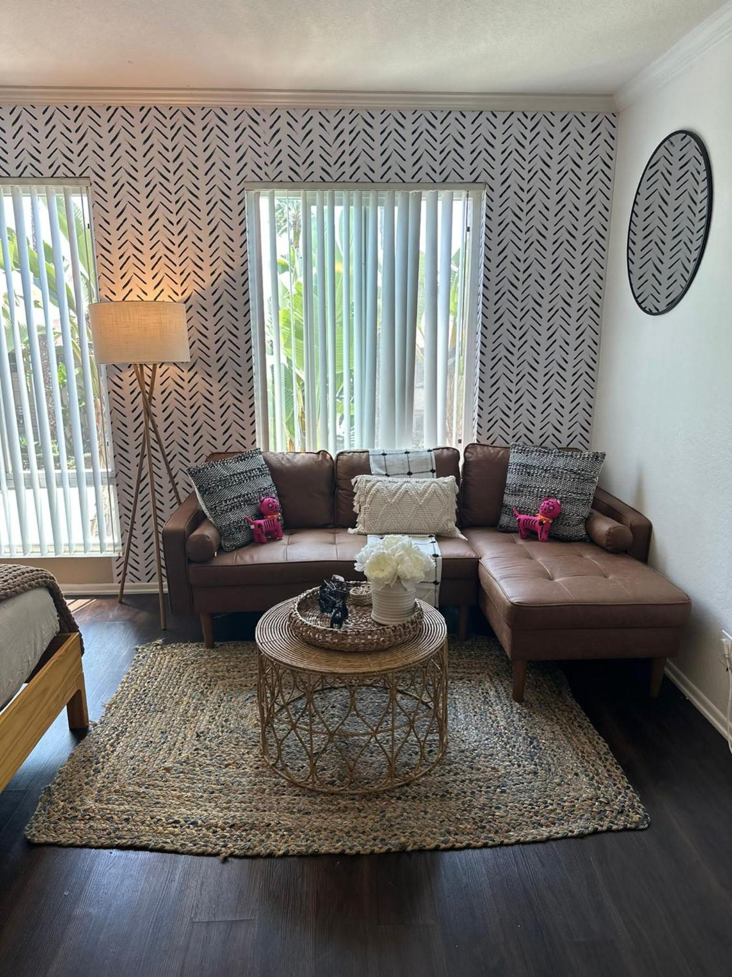 Loft Apartments At Hollywood Free Parking Close To Studios Universal Лос Анджелис Екстериор снимка